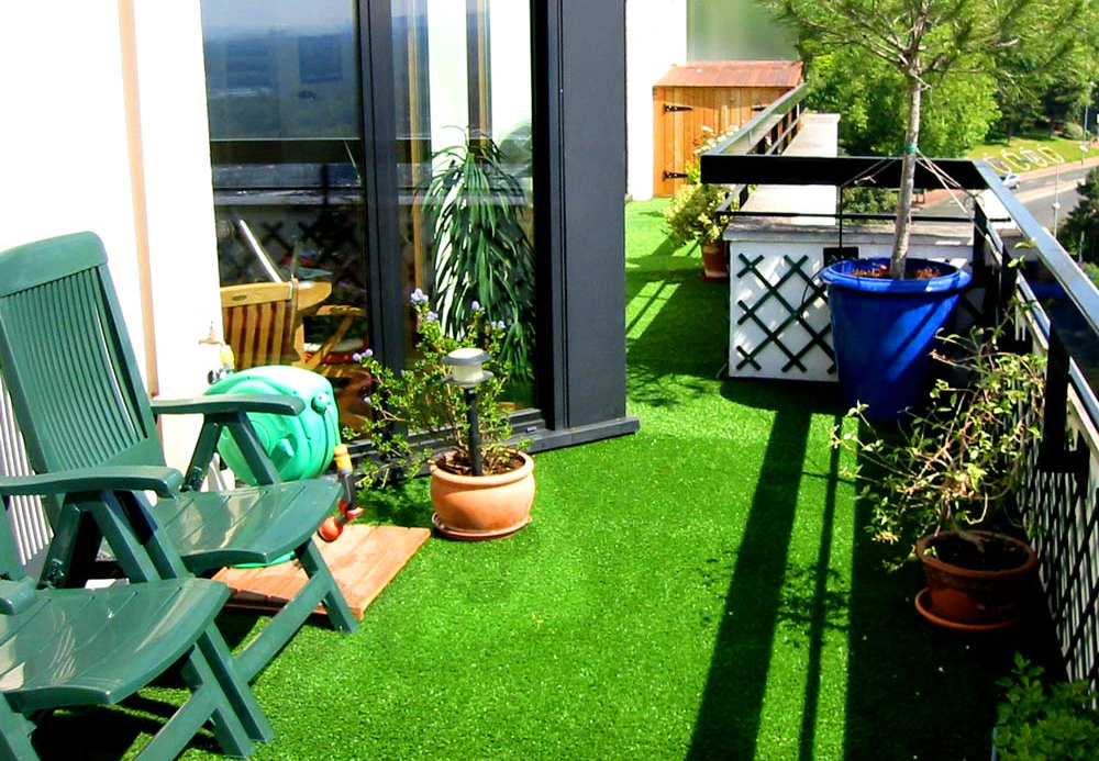 Synthetic Grass For Patio, Balcony And Roof